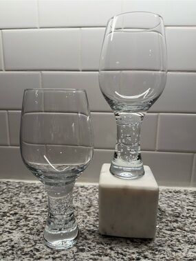 MCM Style Bullicante Bubble Base Wine Glasses - Clear Glass Stemware Set